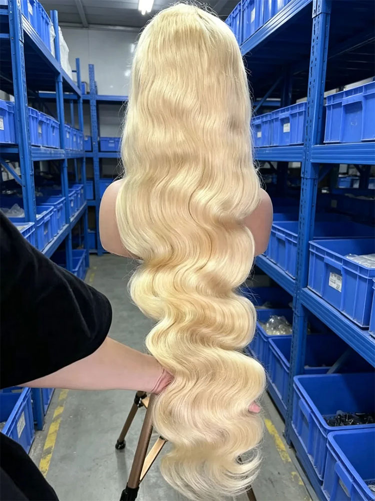 613 Blonde Body Wave Lace Front Wig - 36 40 cali, odcień 613 –